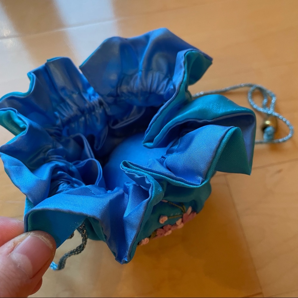 Embroidered Drawstring Pouch Purse; Mini Bag - Picture 2 of 3